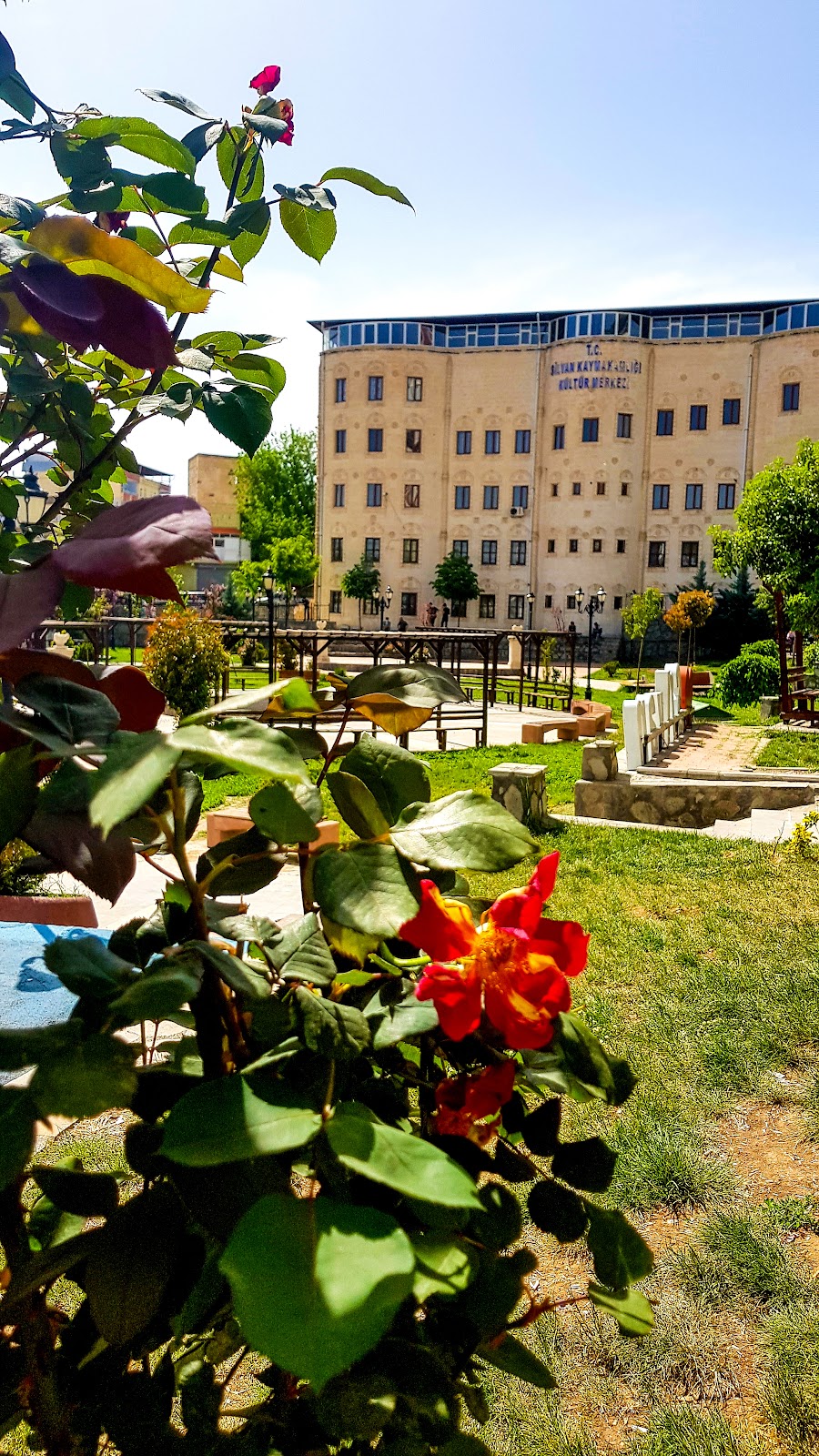 Silvan Öğretmenevi ve Akşam Sanat Okulu - Fotoğraf 4