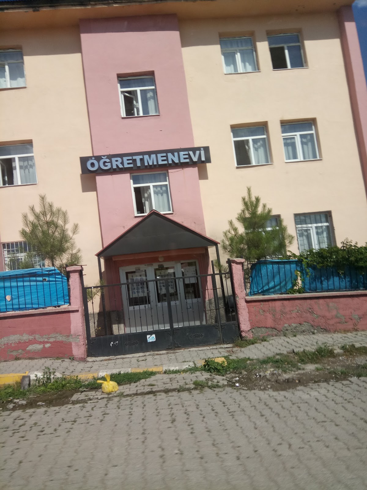 Varto Öğretmenevi ve Akşam Sanat Okulu - Fotoğraf 2