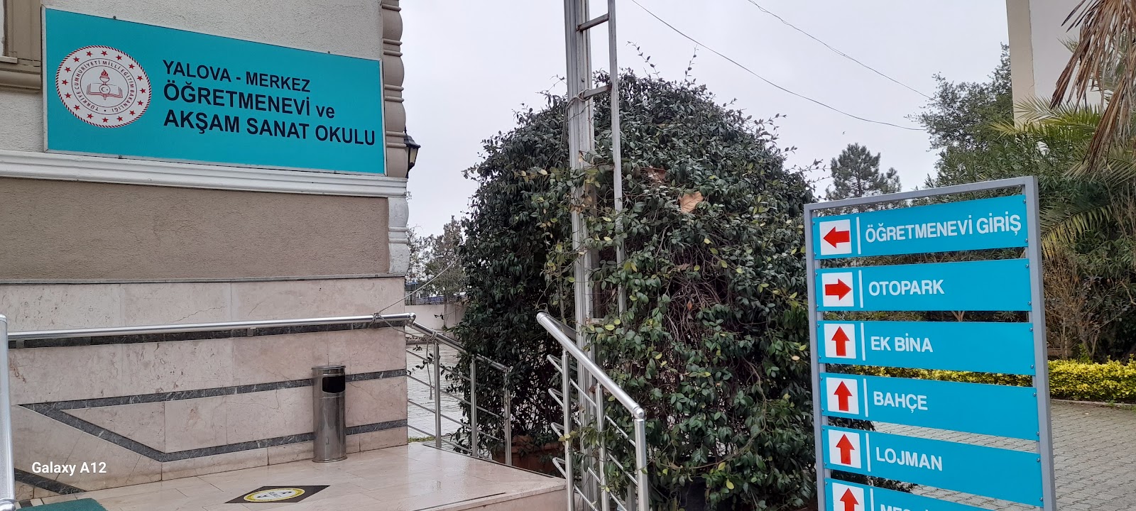 Yalova Öğretmenevi ve Akşam Sanat Okulu - Fotoğraf 2