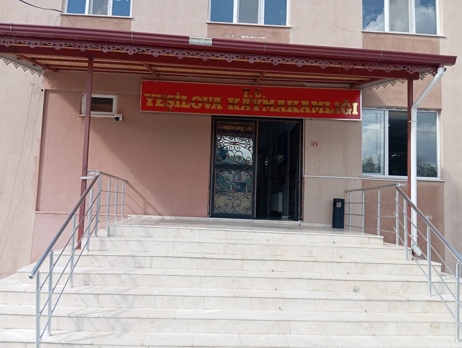 Yeşilova Öğretmenevi - Fotoğraf 2