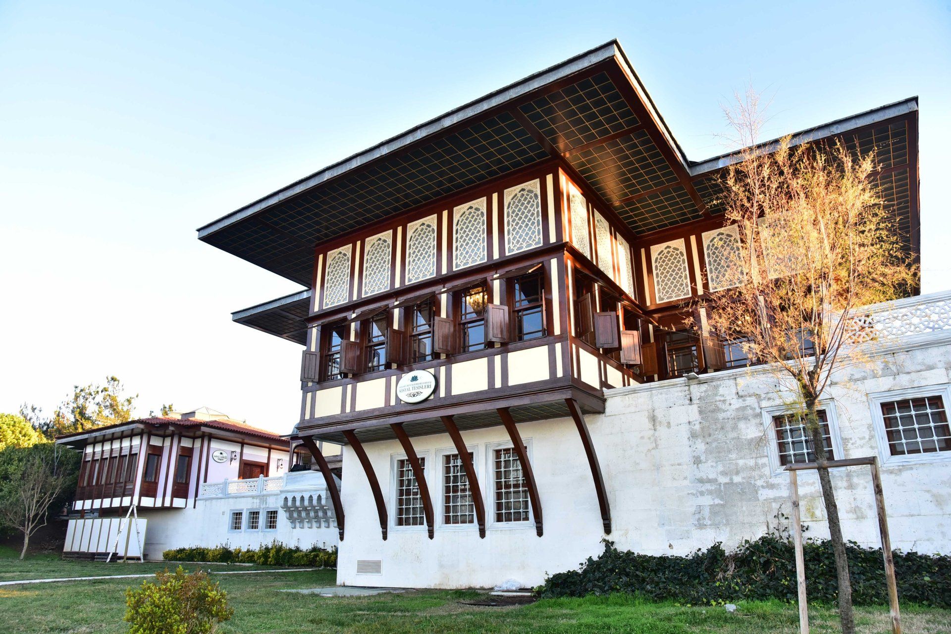 İBB Küçük Çamlıca Sosyal Tesisi dış cephe veya tesis görseli