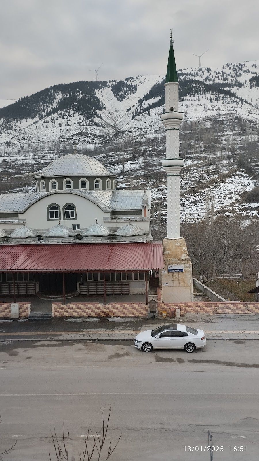 Çağlayancerit Öğretmenevi ve Akşam Sanat Okulu dış cephe veya tesis görseli