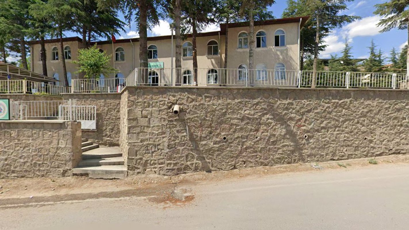 Ulukışla Öğretmenevi ve Akşam Sanat Okulu fotoğrafı