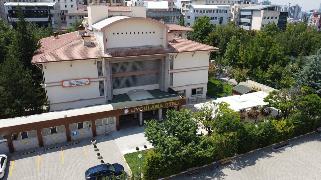 İMKB Uygulama Oteli dış cephe veya tesis görseli