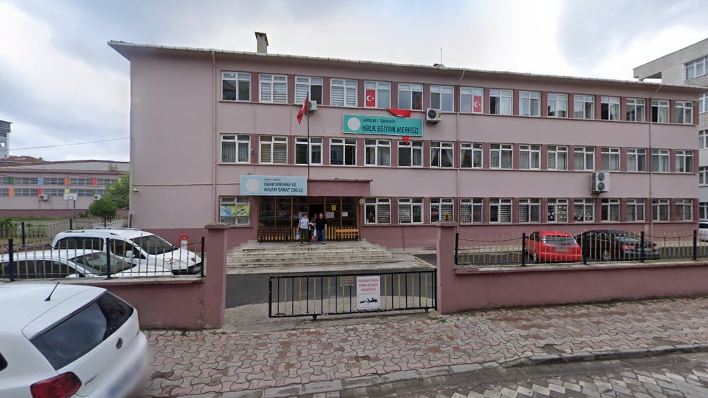 Tekkeköy Öğretmenevi ve Akşam Sanat Okulu fotoğrafı