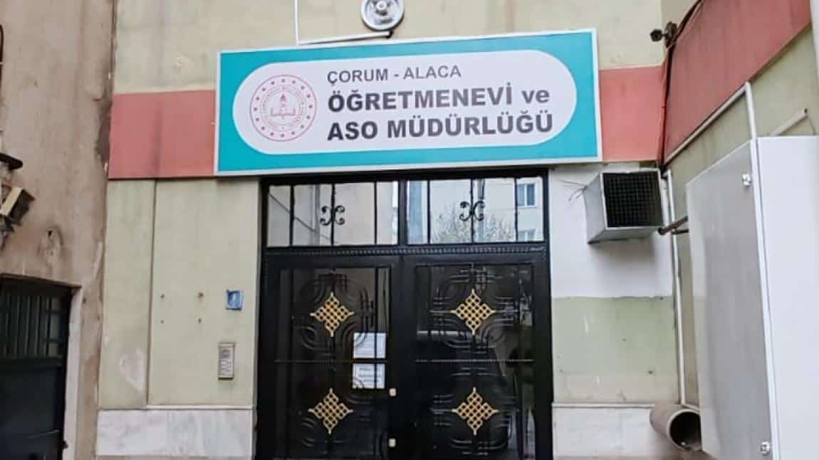 Alaca Öğretmenevi ve Akşam Sanat Okulu Müdürlüğü dış cephe veya tesis görseli