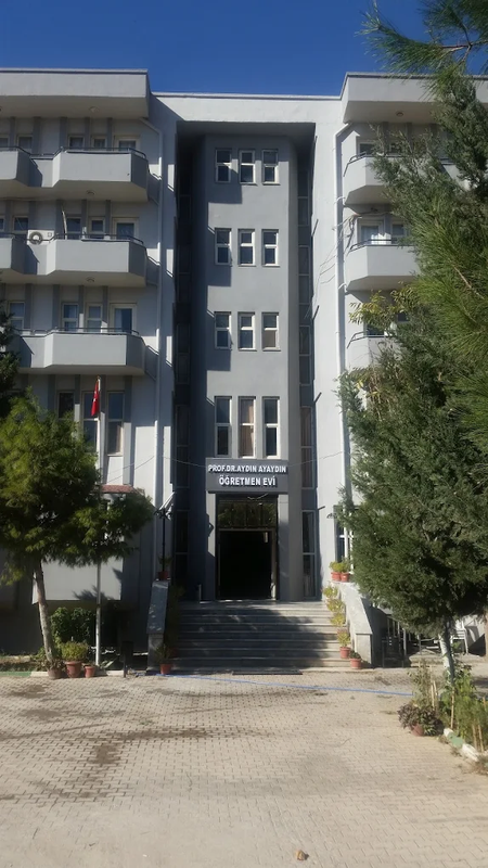 Derik Prof. Dr. Aydın Ayaydın Öğretmenevi ve Akşam Sanat Okulu fotoğrafı