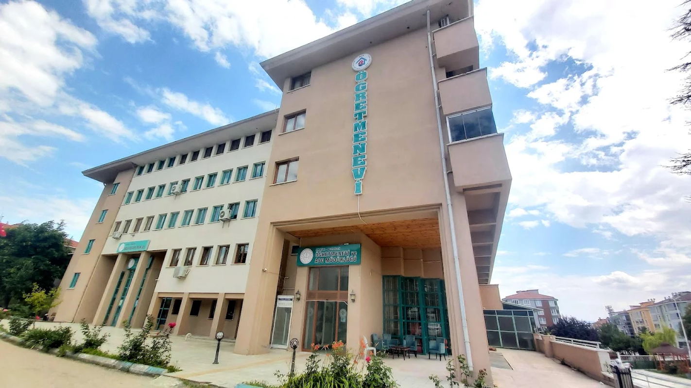 Merzifon Öğretmenevi ve Akşam Sanat Okulu fotoğrafı