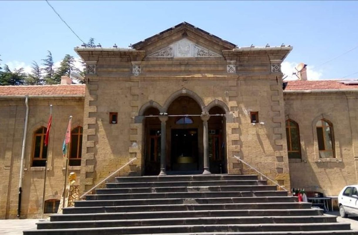 Niğde Öğretmenevi ve Akşam Sanat Okulu fotoğrafı