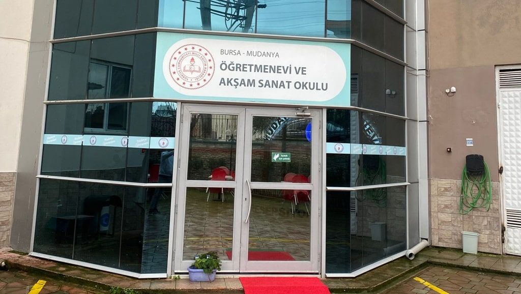 Mudanya Öğretmenevi ve Akşam Sanat Okulu Müdürlüğü dış cephe veya tesis görseli