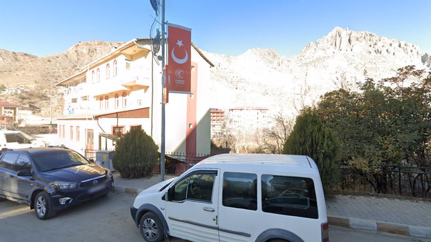Uzundere Öğretmenevi ve Akşam Sanat Okulu fotoğrafı