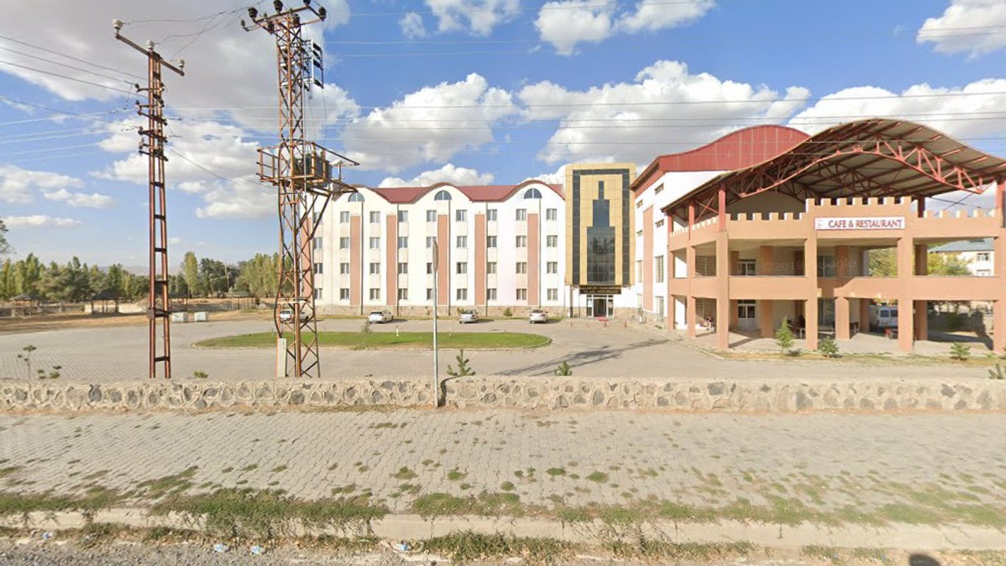 Malazgirt Öğretmenevi ve Akşam Sanat Okulu fotoğrafı
