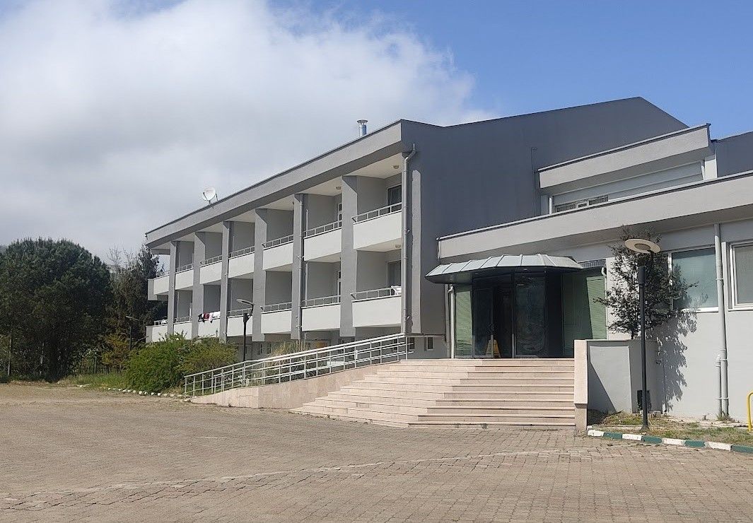 DSİ 75. Şube Müdürlüğü Ordu Efirli Misafirhanesi dış cephe veya tesis görseli