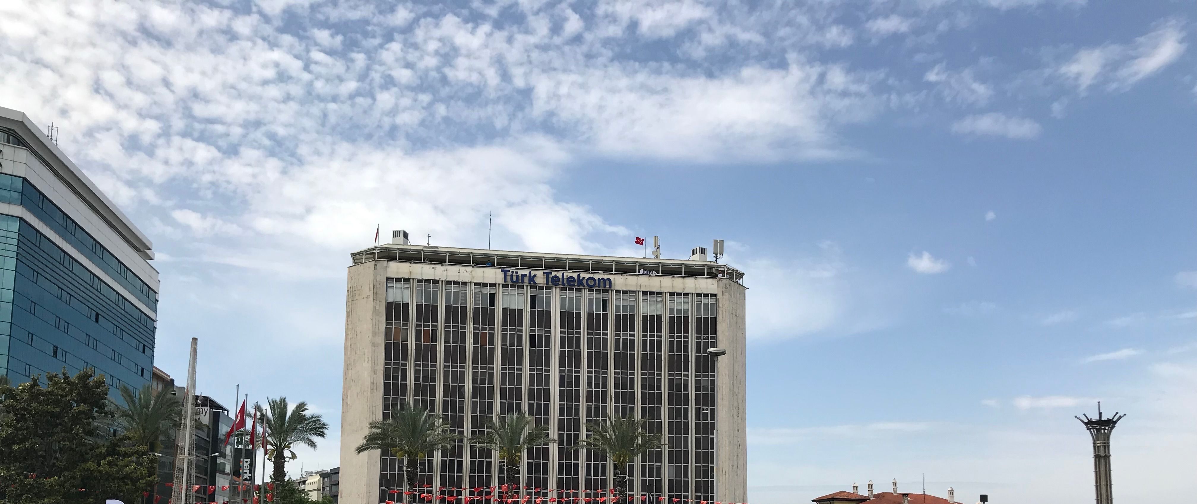 İzmir Türk Telekom Alsancak Misafirhanesi dış cephe veya tesis görseli