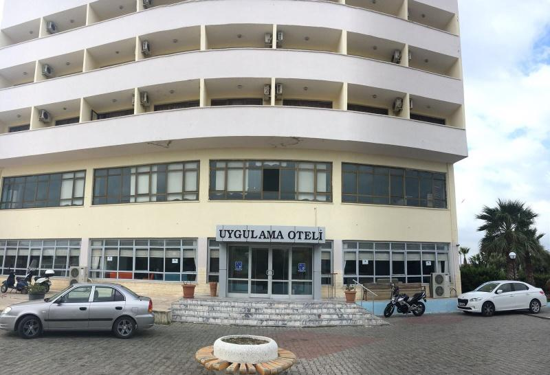 Çeşme Uygulama Oteli dış cephe veya tesis görseli