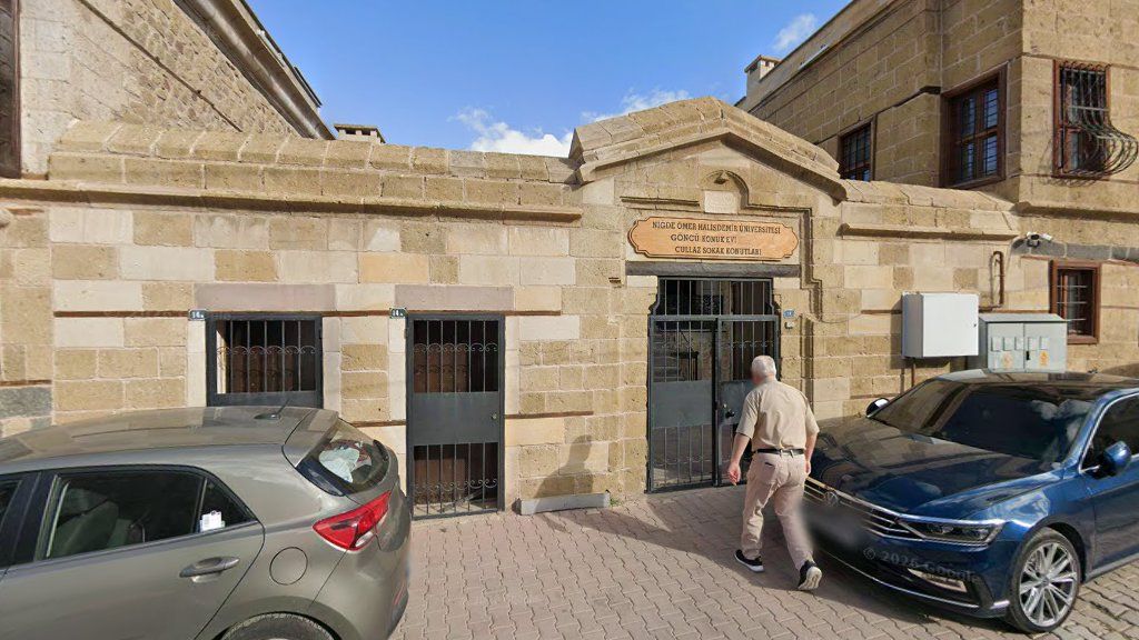 Niğde Ömer Halisdemir Üniversitesi Konukevi dış cephe veya tesis görseli
