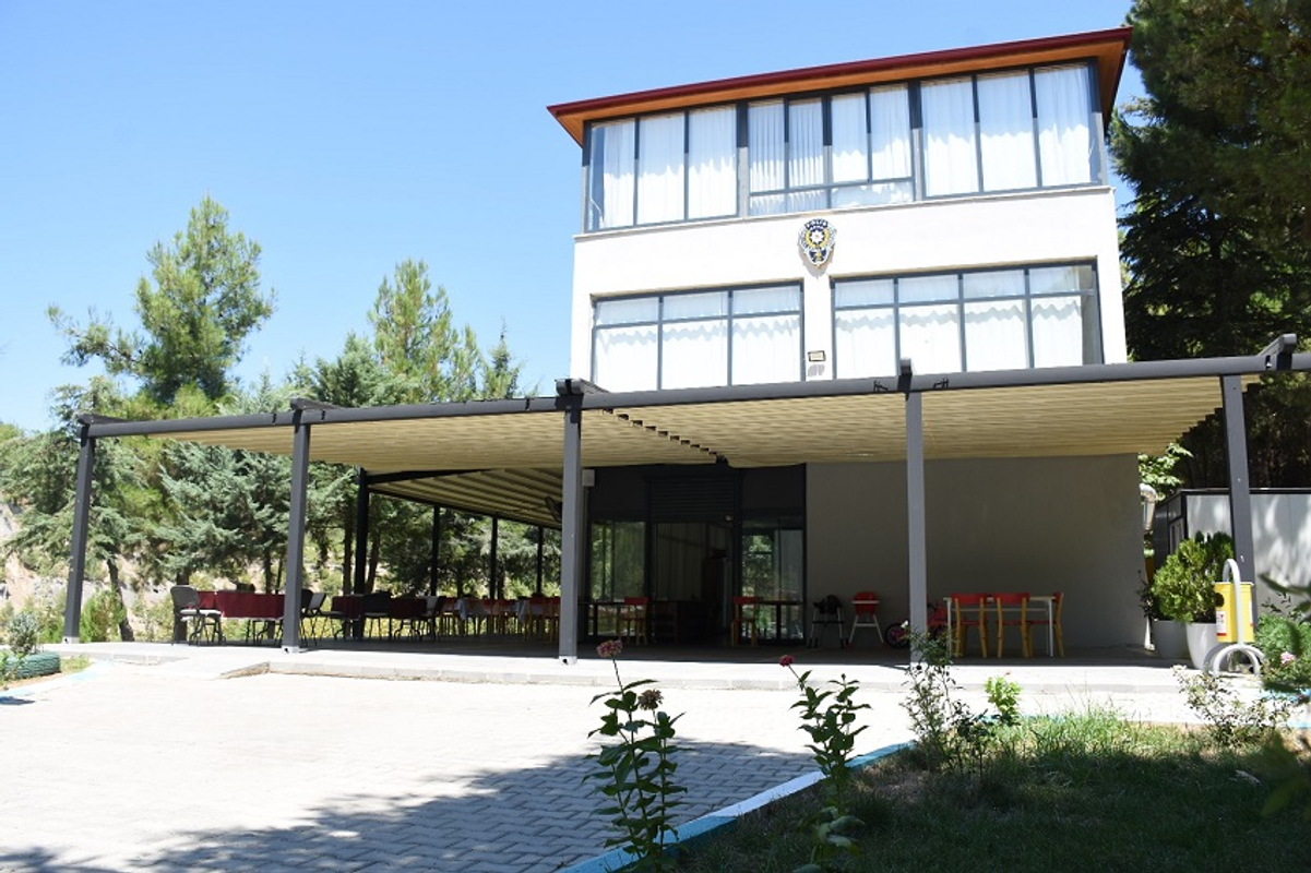 Kahramanmaraş Polisevi Kılavuzlu Restaurant fotoğrafı