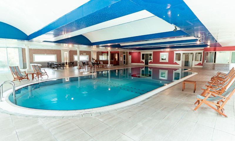 Bolu Termal Otel kapalı termal havuzu