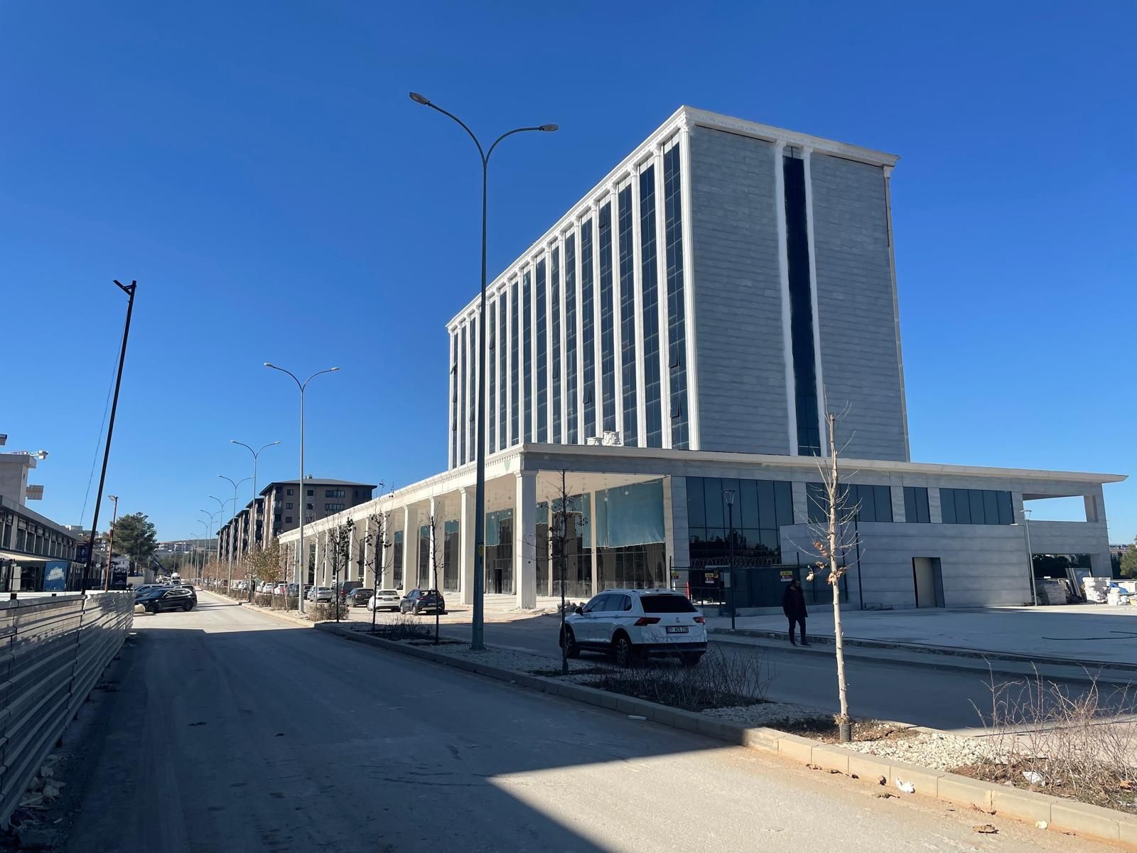 Şahinbey Öğretmenevi ve Akşam Sanat Okulu dış cephe veya tesis görseli