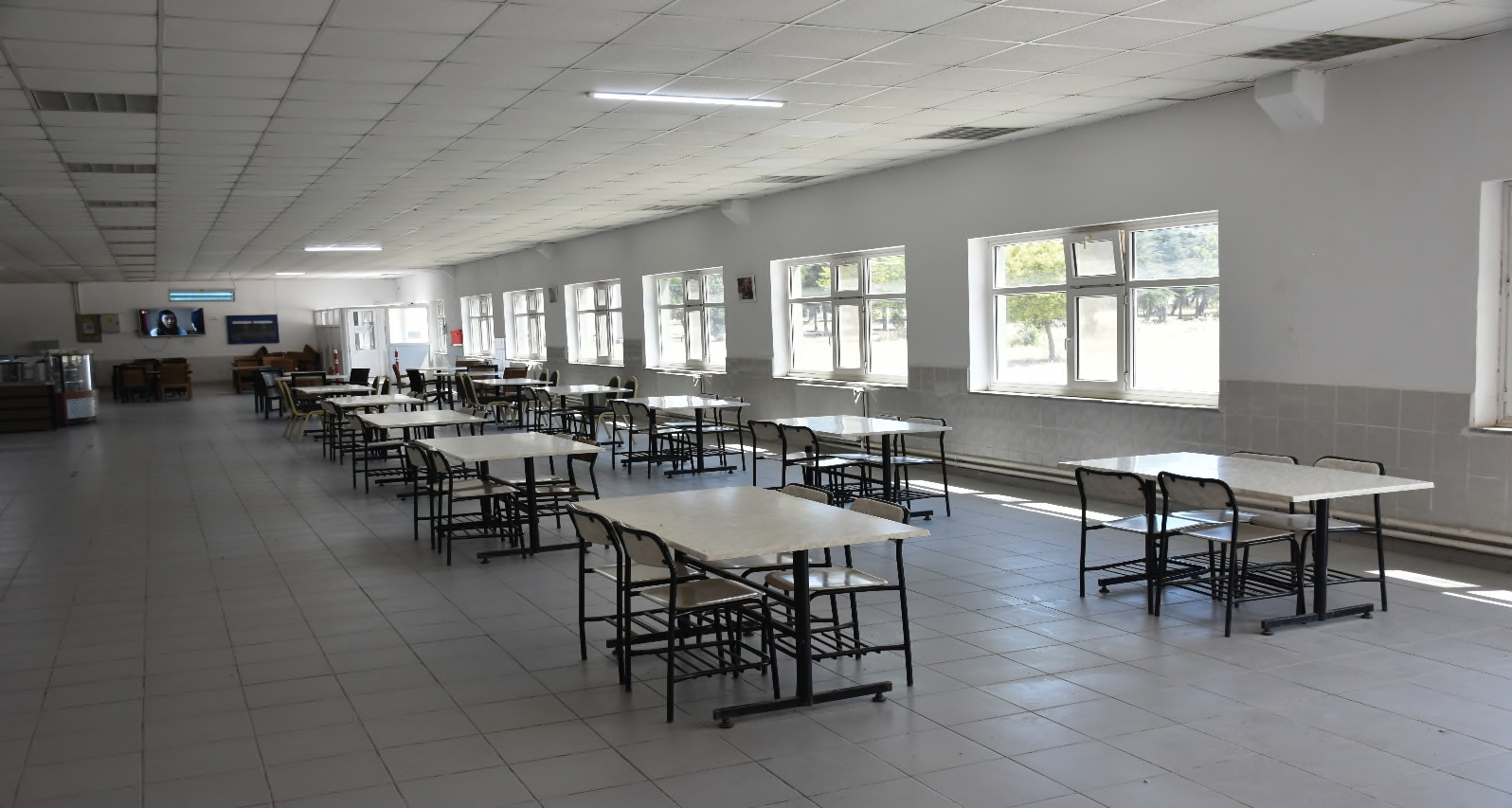Gemlik Askeri Vet. Okulu Gazinosu dış cephe veya tesis görseli