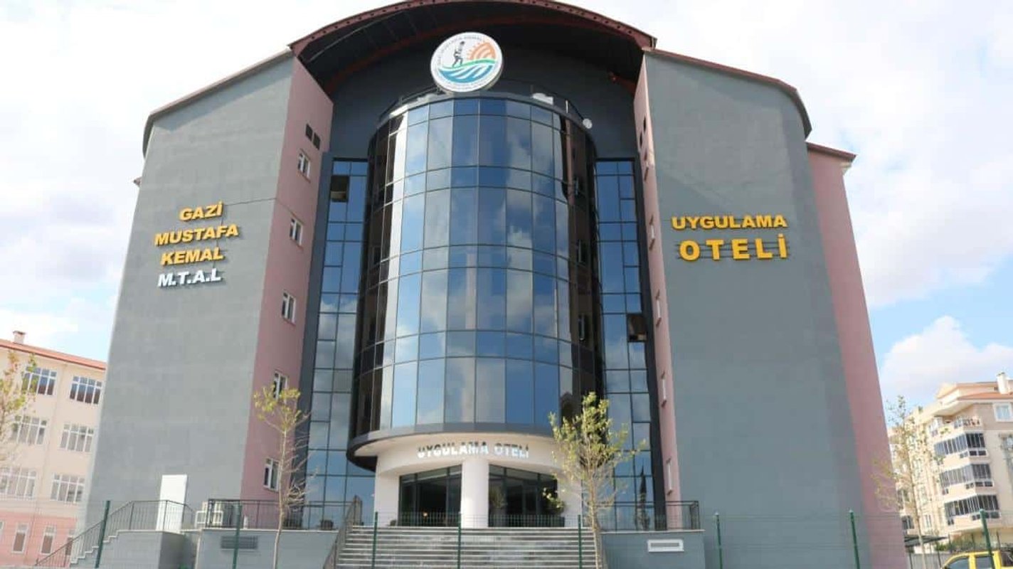 Gazi Mustafa Kemal Turizm Mesleki ve Teknik Anadolu Lisesi Uygulama Oteli fotoğrafı